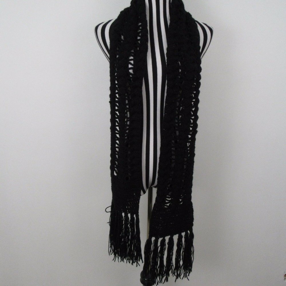 Black Knit Scarf
